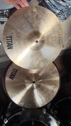 https://img.olx.com.br/thumbs256x256/19/190606542239956.jpg