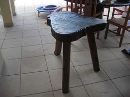 Título do anúncio: mesa auxiliar em madeira natural, tipo açougueiro, para decoração , uso
