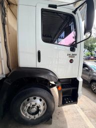 https://img.olx.com.br/thumbs256x256/19/191650657788360.jpg
