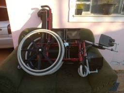 Título do anúncio: Cadeira de rodas reclinável Tetra Prolife