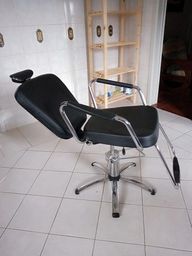 Título do anúncio: Cadeira para cabeleireiro reclinável Dompel