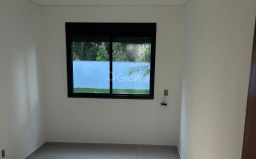 https://img.olx.com.br/thumbs256x256/19/192507642506653.jpg