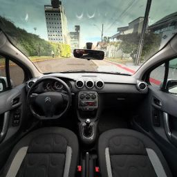 https://img.olx.com.br/thumbs256x256/19/192661339246078.jpg