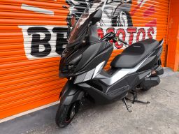 https://img.olx.com.br/thumbs256x256/19/194547872077134.jpg