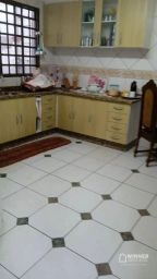 https://img.olx.com.br/thumbs256x256/19/195593643772013.jpg