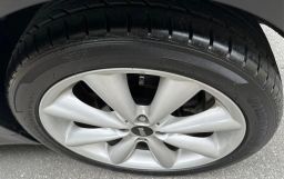 https://img.olx.com.br/thumbs256x256/19/197525159092004.jpg