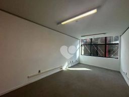 https://img.olx.com.br/thumbs256x256/19/197563286485972.jpg