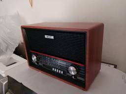 Título do anúncio: Radio modelo antigo.