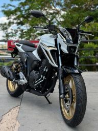 https://img.olx.com.br/thumbs256x256/19/198518259429759.jpg