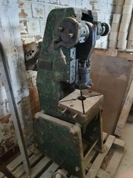 https://img.olx.com.br/thumbs256x256/19/198919109909642.jpg
