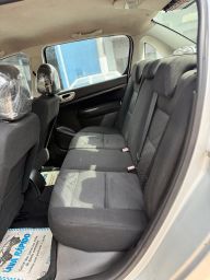 https://img.olx.com.br/thumbs256x256/19/199659315244449.jpg