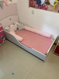 Título do anúncio: Vendo cama infantil Patchflower TokStok com colchão !!