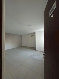 https://img.olx.com.br/thumbs256x256/20/200520883173769.jpg