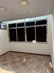 https://img.olx.com.br/thumbs256x256/20/200523274025739.jpg