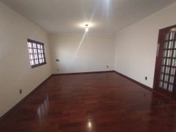 https://img.olx.com.br/thumbs256x256/20/200524167276721.jpg