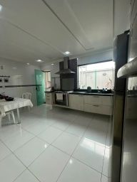 https://img.olx.com.br/thumbs256x256/20/200668566443293.jpg