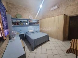 https://img.olx.com.br/thumbs256x256/20/201503406008580.jpg