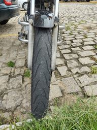 Título do anúncio: Par de Pneus Michelin usado para moto 125 CC 