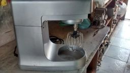 https://img.olx.com.br/thumbs256x256/20/202596395889030.jpg