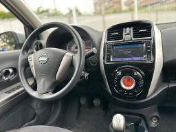 https://img.olx.com.br/thumbs256x256/20/203607304073343.jpg