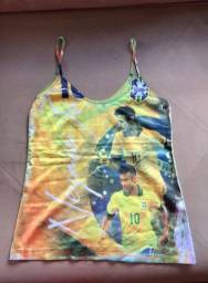 Título do anúncio: Blusa de seda da seleção brasileira - bazar