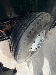 https://img.olx.com.br/thumbs256x256/20/204669174577406.jpg