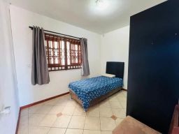 https://img.olx.com.br/thumbs256x256/20/206525637443820.jpg