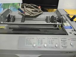 https://img.olx.com.br/thumbs256x256/20/206636789403793.jpg