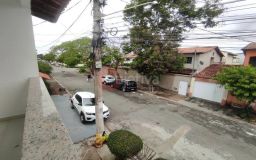 https://img.olx.com.br/thumbs256x256/20/207697566259947.jpg