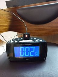 Título do anúncio: Despertador projetor radio relogio powerpack