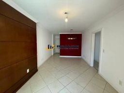 https://img.olx.com.br/thumbs256x256/20/208518046733860.jpg