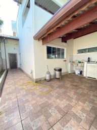 https://img.olx.com.br/thumbs256x256/21/210502761821122.jpg
