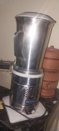 https://img.olx.com.br/thumbs256x256/21/210563271634010.jpg