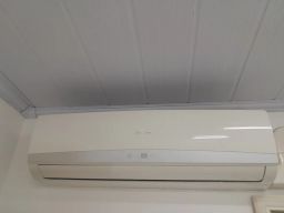 https://img.olx.com.br/thumbs256x256/21/211513381178633.jpg