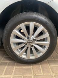 https://img.olx.com.br/thumbs256x256/21/211605570814510.jpg