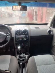 https://img.olx.com.br/thumbs256x256/21/212502288306981.jpg