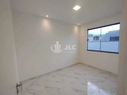 https://img.olx.com.br/thumbs256x256/21/212504529816845.jpg