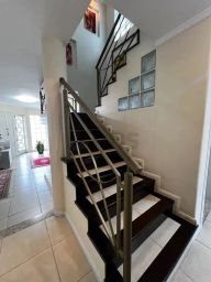 https://img.olx.com.br/thumbs256x256/21/212532886609990.jpg