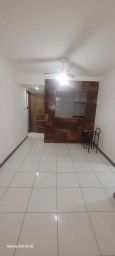 https://img.olx.com.br/thumbs256x256/21/213533400808251.jpg