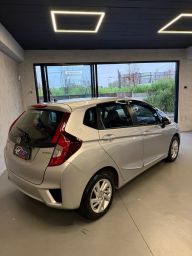 https://img.olx.com.br/thumbs256x256/21/213634321990800.jpg