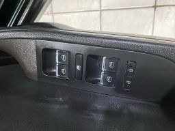 https://img.olx.com.br/thumbs256x256/21/213650314430473.jpg