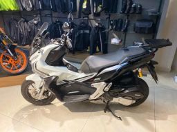 https://img.olx.com.br/thumbs256x256/21/215537409728665.jpg