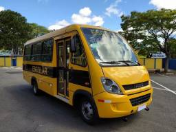 Título do anúncio: Micro ônibus Iveco 70c17