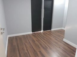 https://img.olx.com.br/thumbs256x256/21/216514263981627.jpg