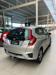 https://img.olx.com.br/thumbs256x256/21/216616300424951.jpg