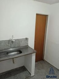 https://img.olx.com.br/thumbs256x256/21/217440577232215.jpg