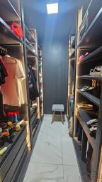 https://img.olx.com.br/thumbs256x256/21/217514263837483.jpg