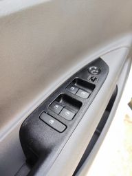 https://img.olx.com.br/thumbs256x256/21/217538274685925.jpg