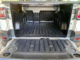 https://img.olx.com.br/thumbs256x256/21/217648314747239.jpg