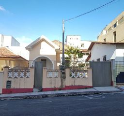 Título do anúncio: Casa residencial, Centro, São Mateus com 3 quartos.